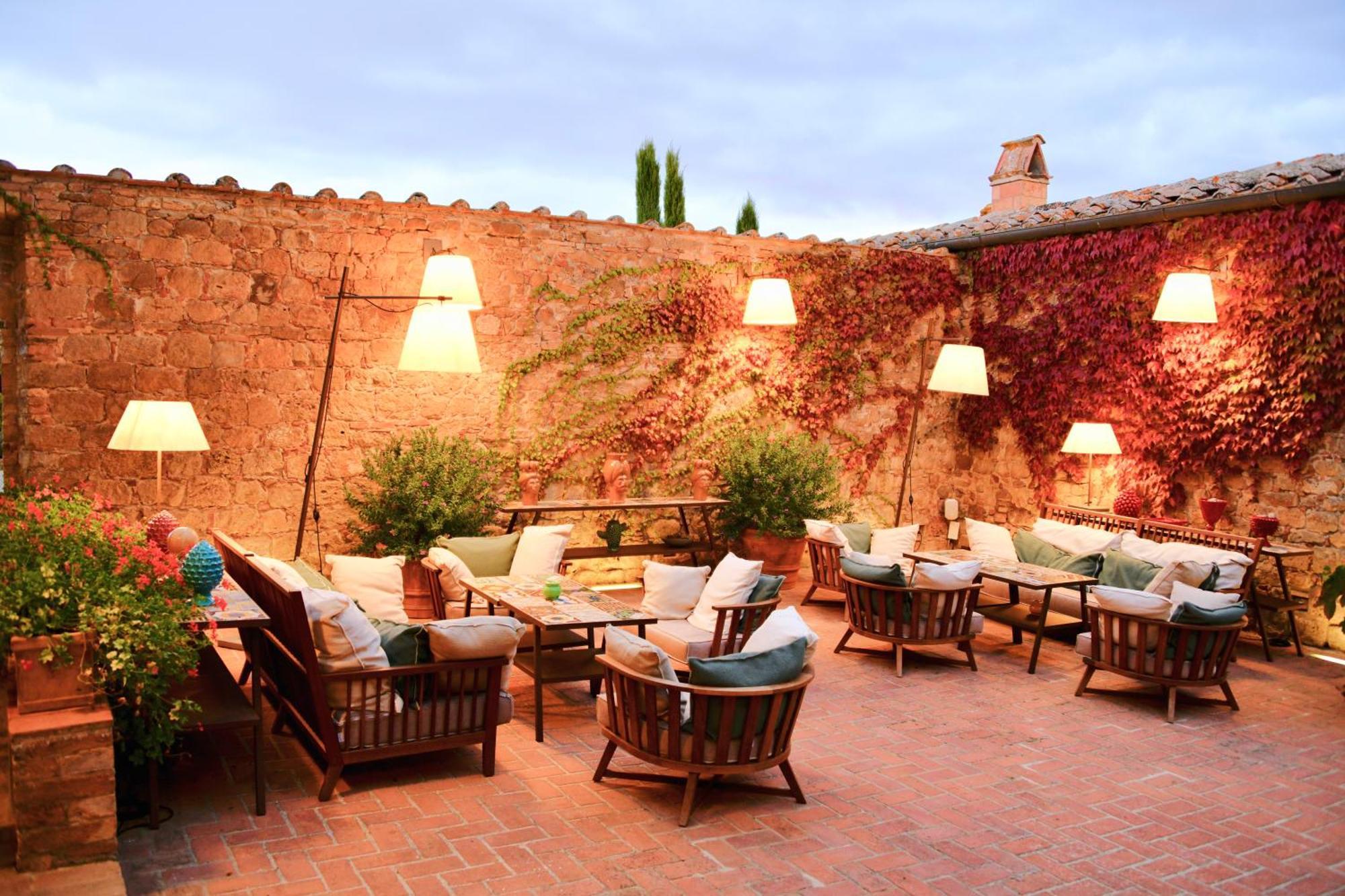 Bed and Breakfast L'Olmo Monticchiello Exterior foto