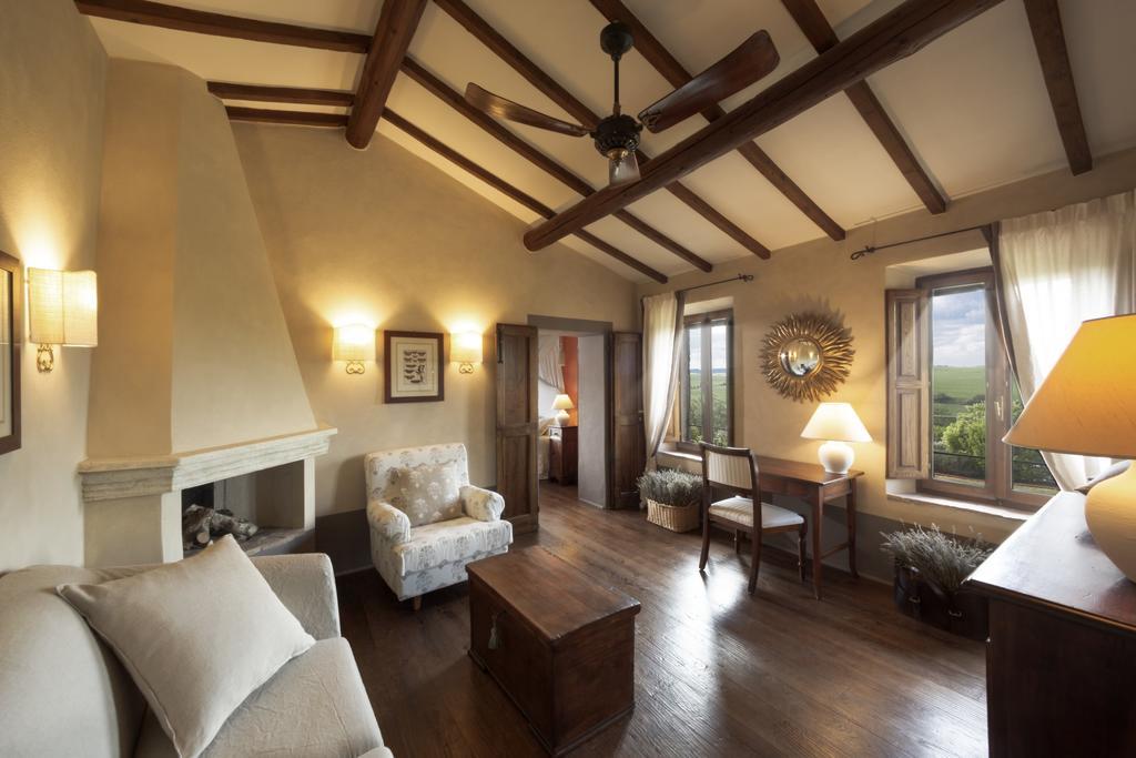 Bed and Breakfast L'Olmo Monticchiello Zimmer foto
