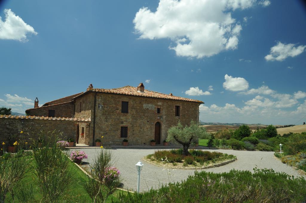 Bed and Breakfast L'Olmo Monticchiello Exterior foto